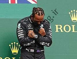 ادای احترام لوئیس همیلتون به چادویک بوزمن پس از قهرمانی در فرمول یک بلژیک